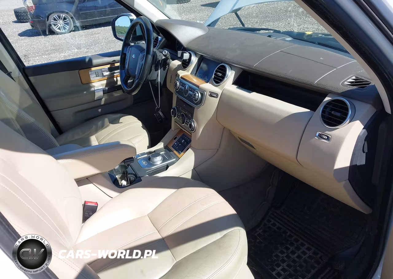 2016 Land Rover Lr4 VIN:SALAG2V66GA815549 - 5