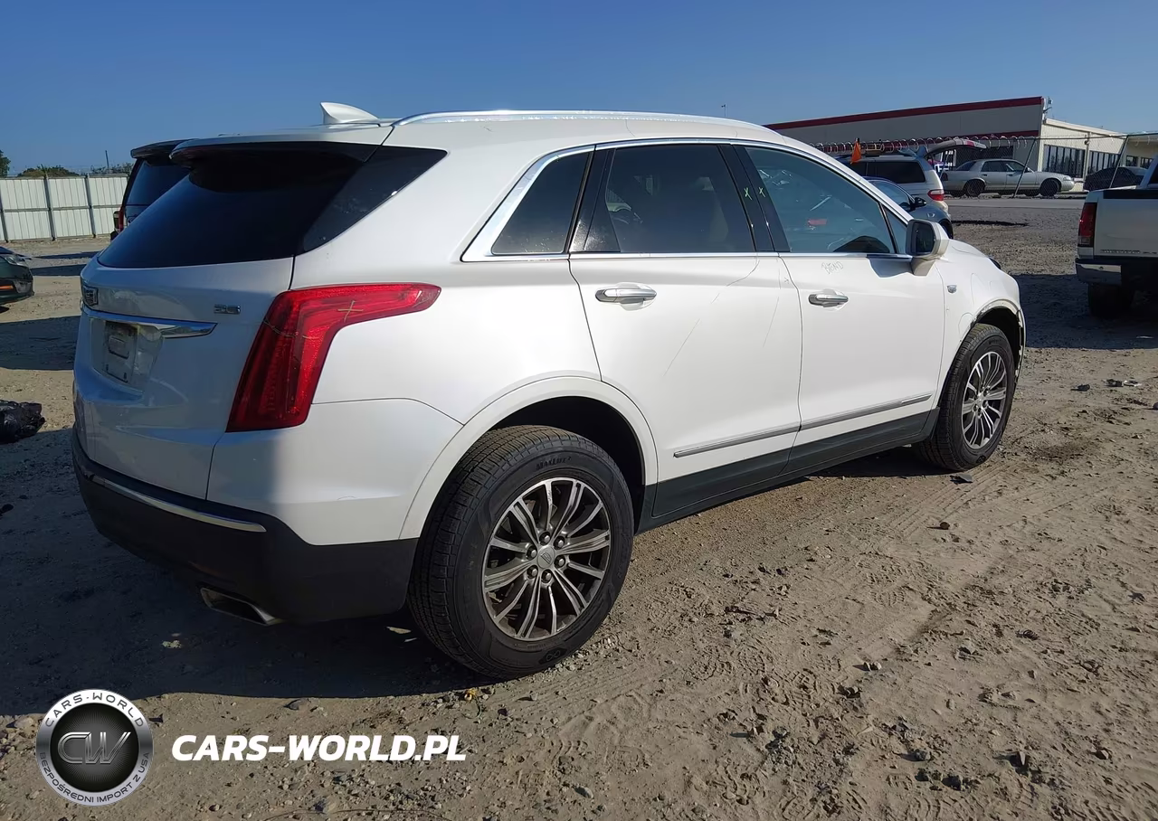2017 Cadillac Xt5 Luxury VIN:1GYKNBRS0HZ111014 - 4