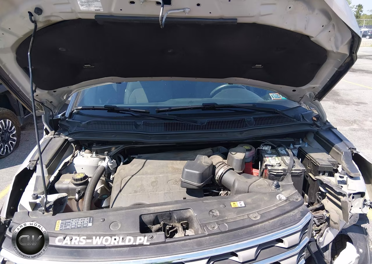 2017 Ford Explorer Xlt VIN:1FM5K8D80HGE32052 - 10
