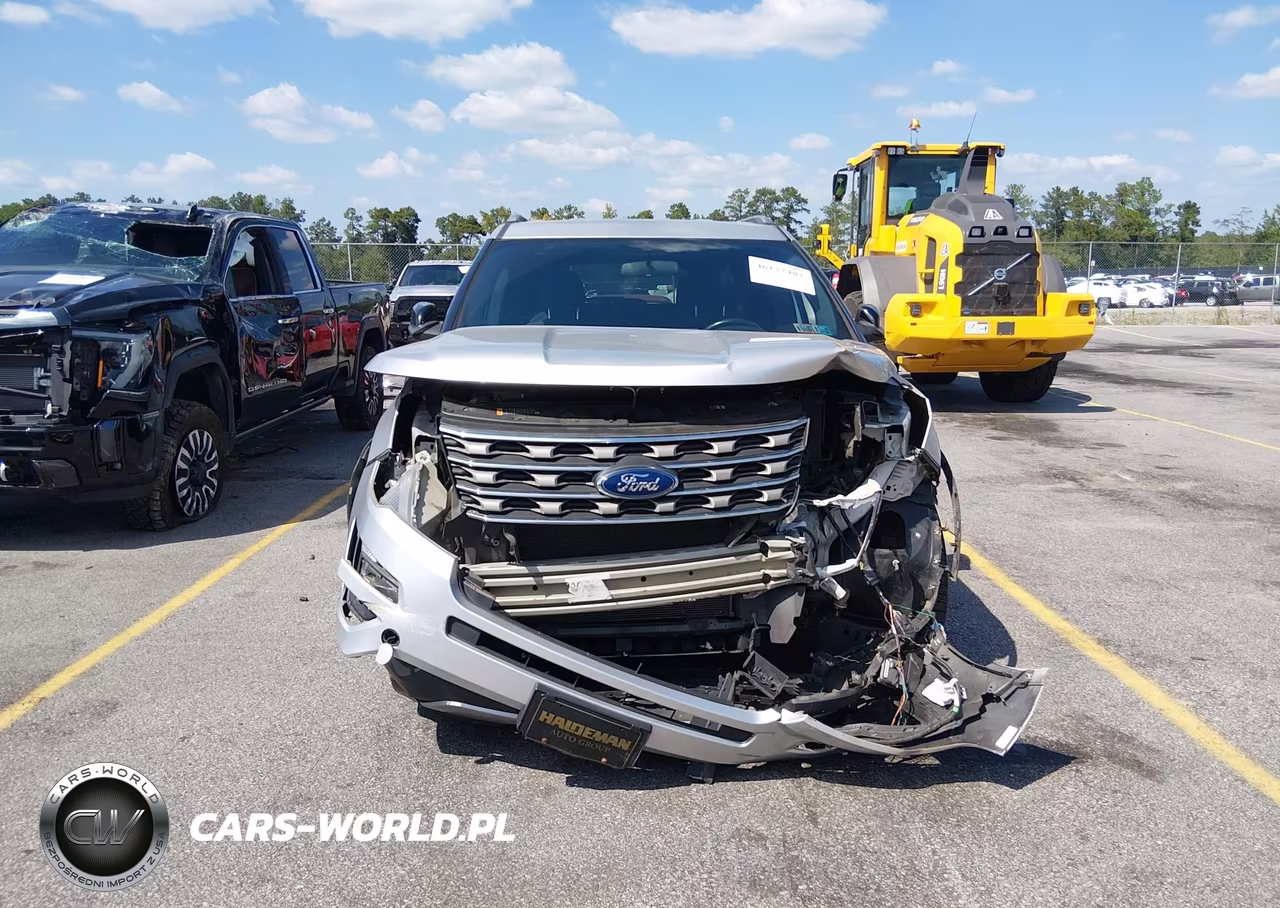 2017 Ford Explorer Xlt VIN:1FM5K8D80HGE32052 - 13