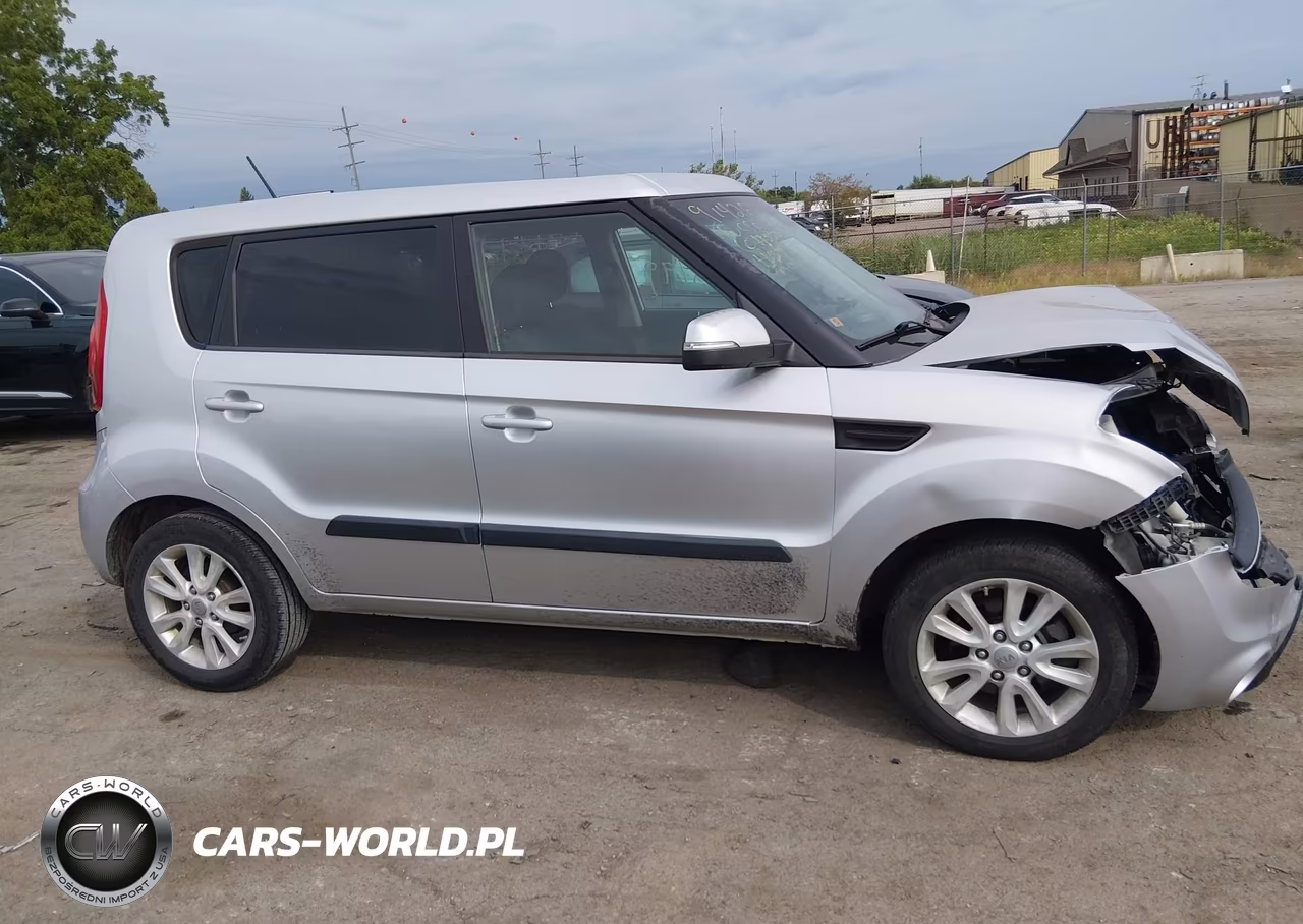 2012 Kia Soul + VIN:KNDJT2A6XC7353030 - 13