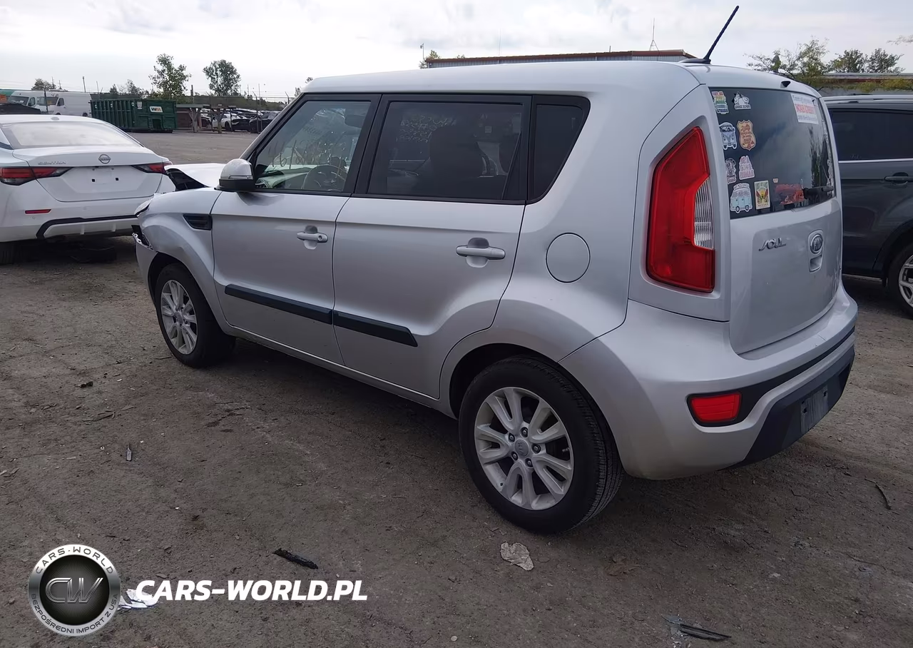 2012 Kia Soul + VIN:KNDJT2A6XC7353030 - 3