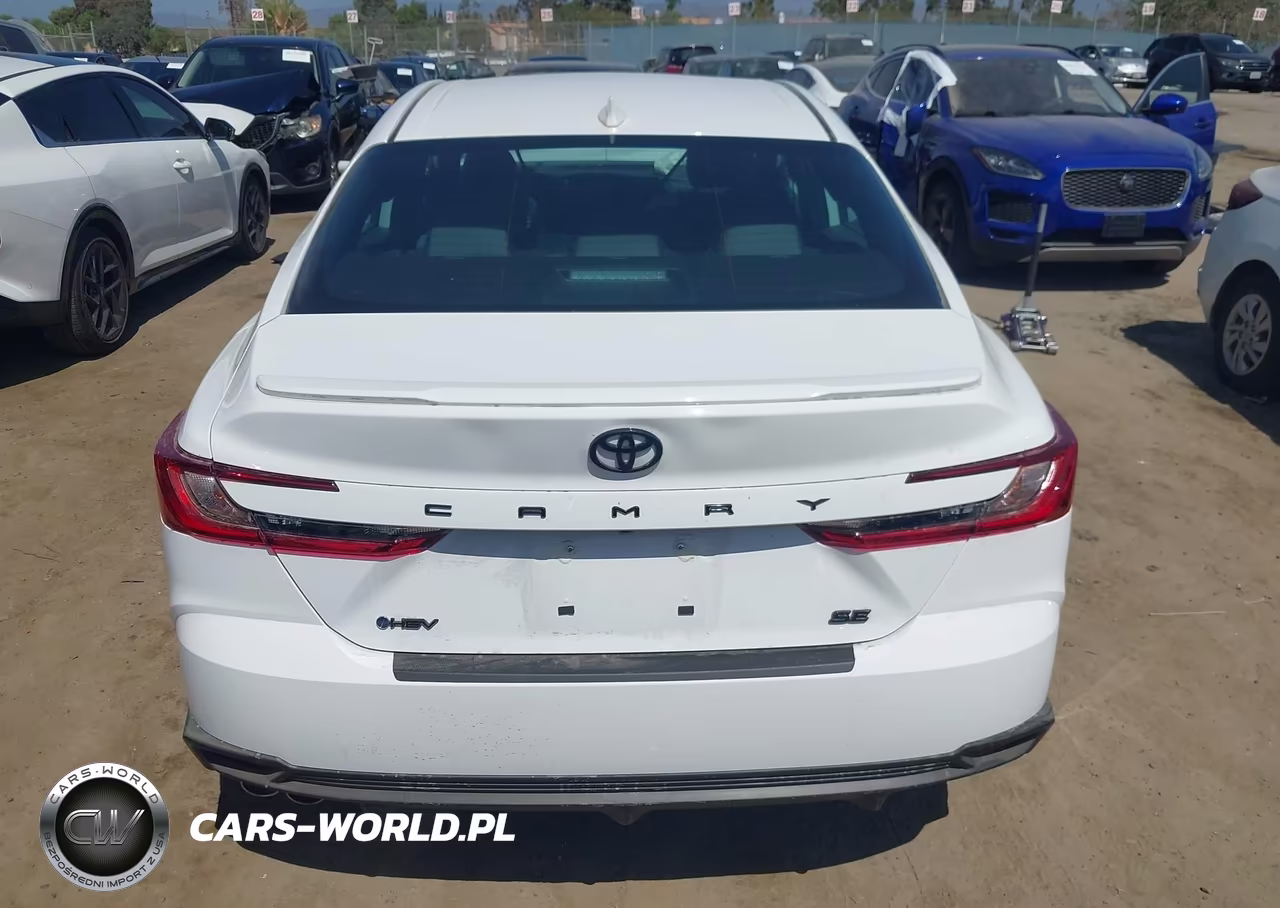2026 Toyota Camry Se VIN:4T1DAACK2TU316963 - 17