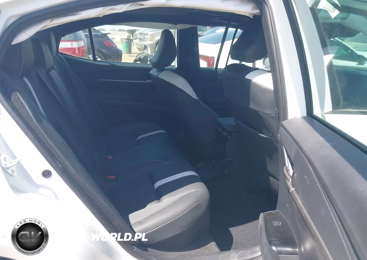 2026 Toyota Camry Se VIN:4T1DAACK2TU316963 - 8