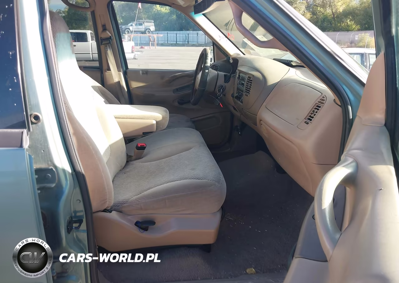1998 Ford Expedition Eddie Bauer-Xlt VIN:1FMPU18L3WLB56155 - 5