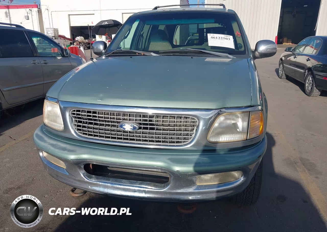 1998 Ford Expedition Eddie Bauer-Xlt VIN:1FMPU18L3WLB56155 - 6