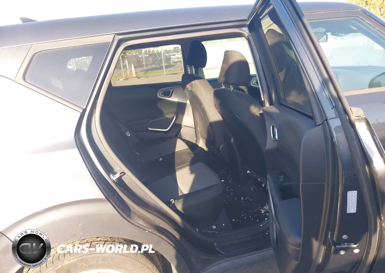 2025 Kia Soul Lx VIN:KNDJ23AU5S7255156 - 8