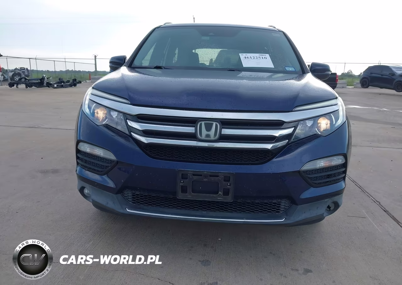 2017 Honda Pilot Touring VIN:5FNYF5H93HB030916 - 12