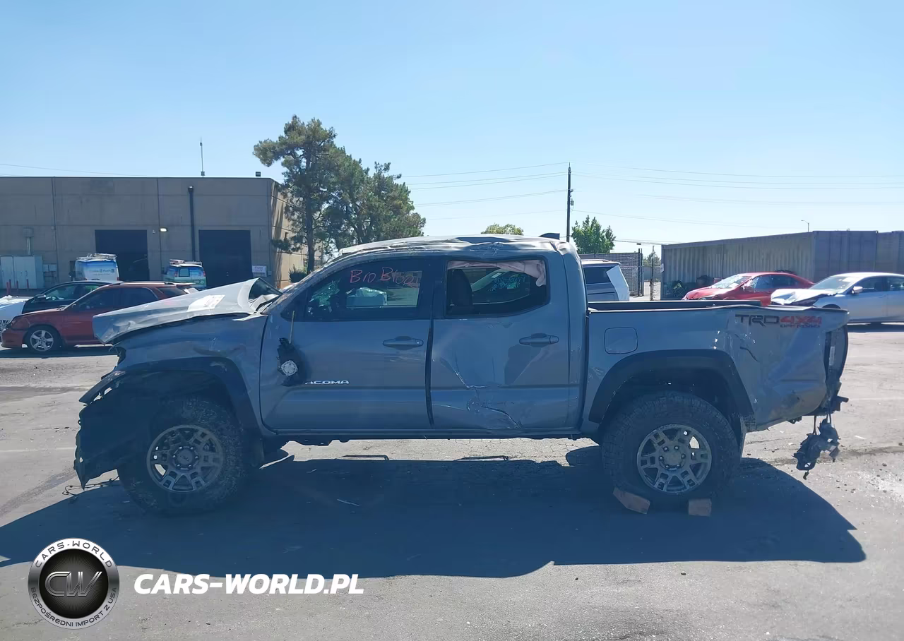 2021 Toyota Tacoma Trd Off-Road VIN:3TMCZ5AN5MM425209 - 14
