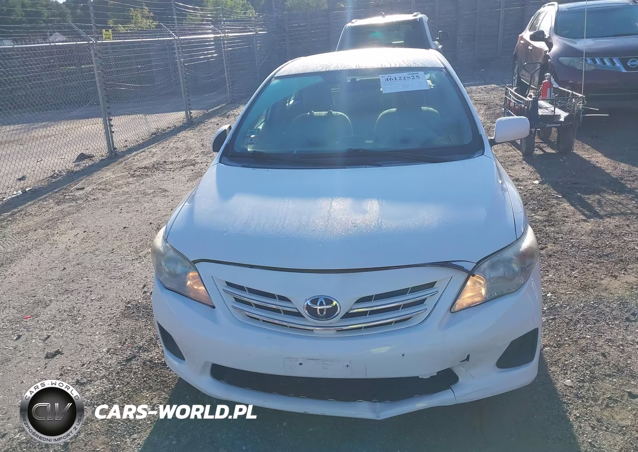 2013 Toyota Corolla Le VIN:5YFBU4EE8DP106300 - 13