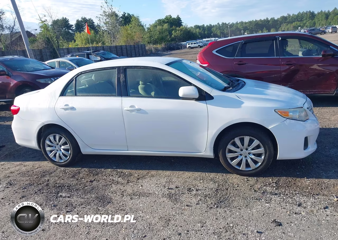 2013 Toyota Corolla Le VIN:5YFBU4EE8DP106300 - 14