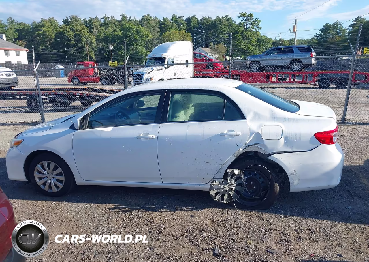 2013 Toyota Corolla Le VIN:5YFBU4EE8DP106300 - 15