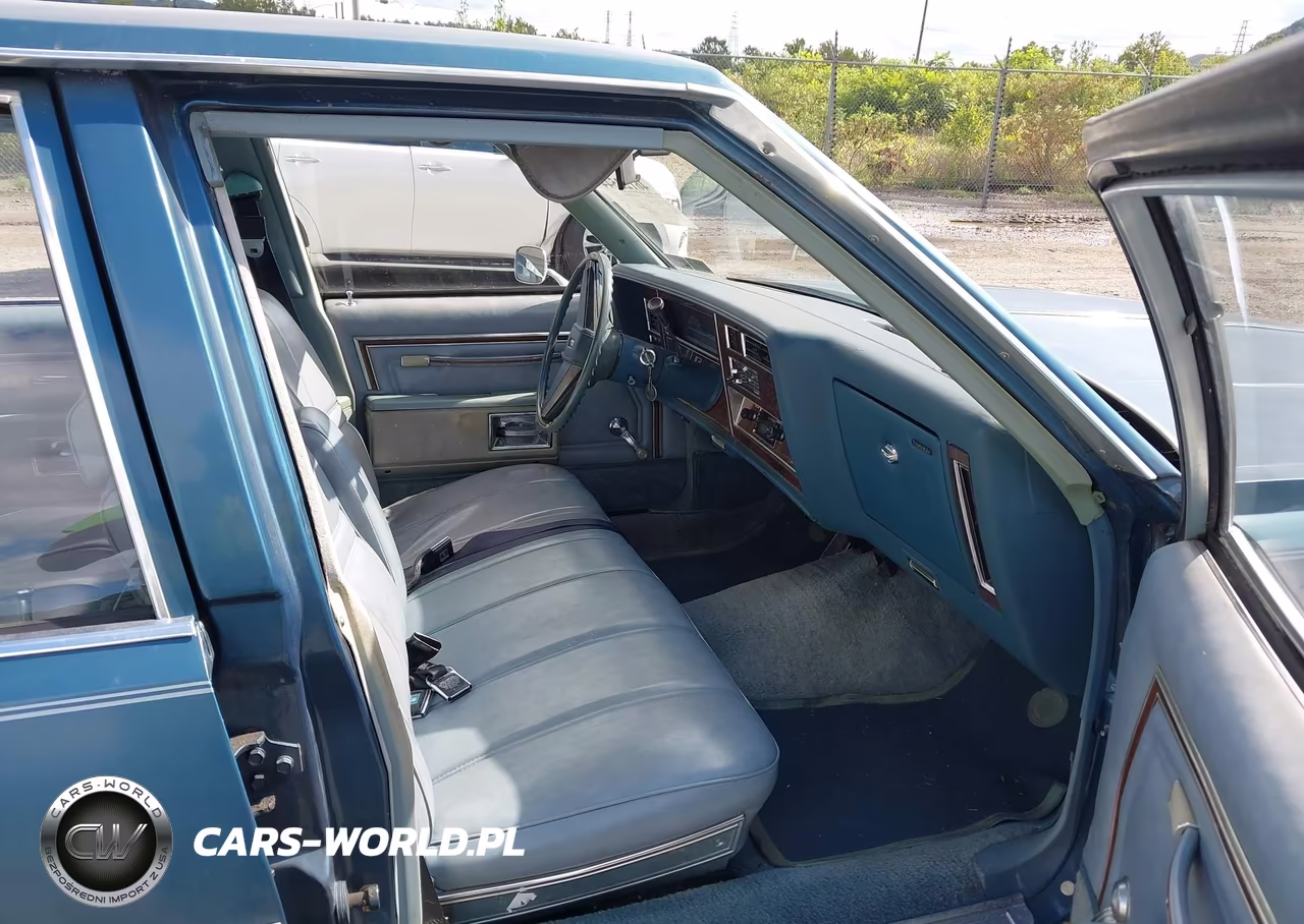 1977 Oldsmobile Custom Cruiser VIN:3Q35K7X193122 - 5