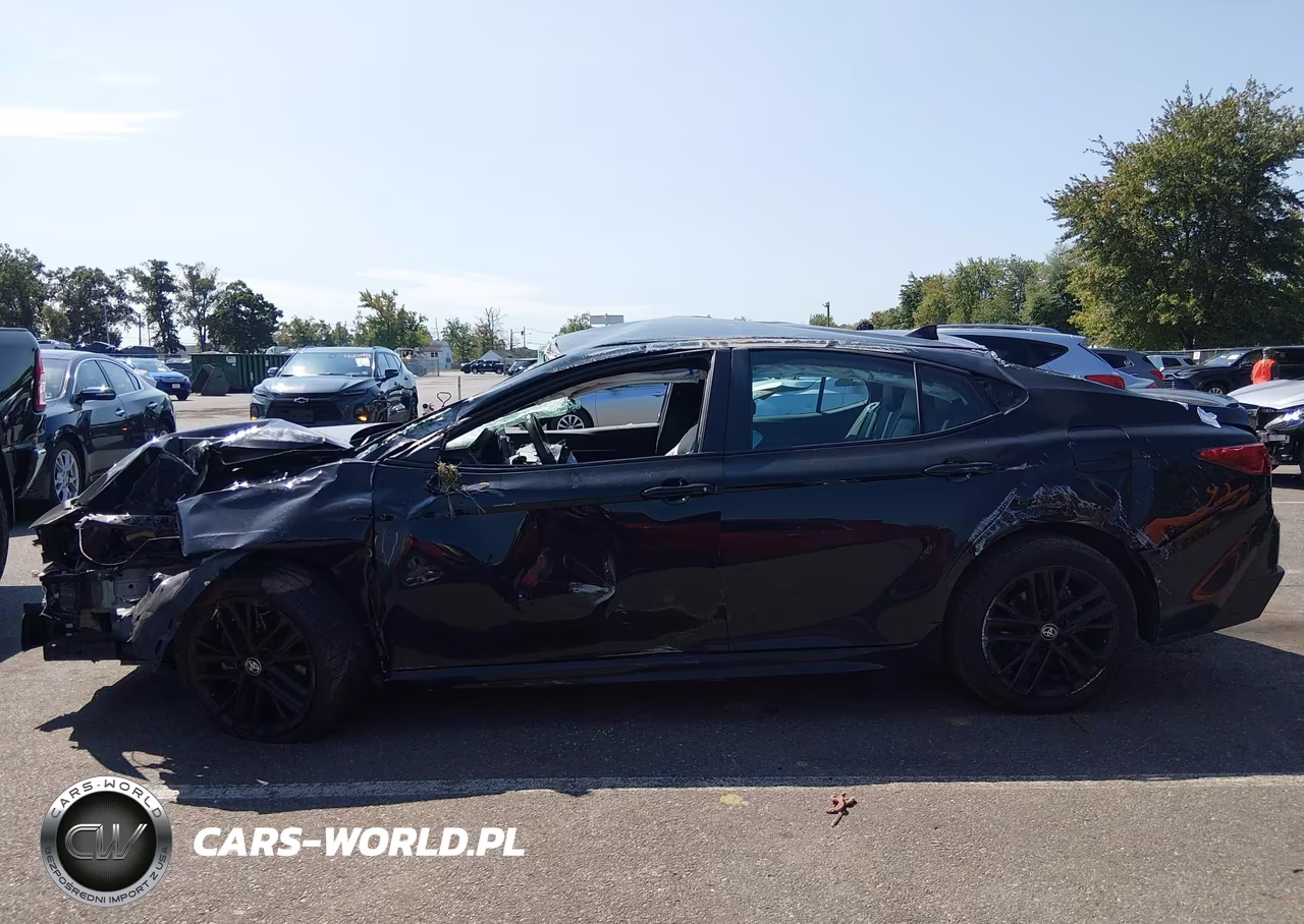 2025 Toyota Camry Se VIN:4T1DAACK4SU154963 - 13