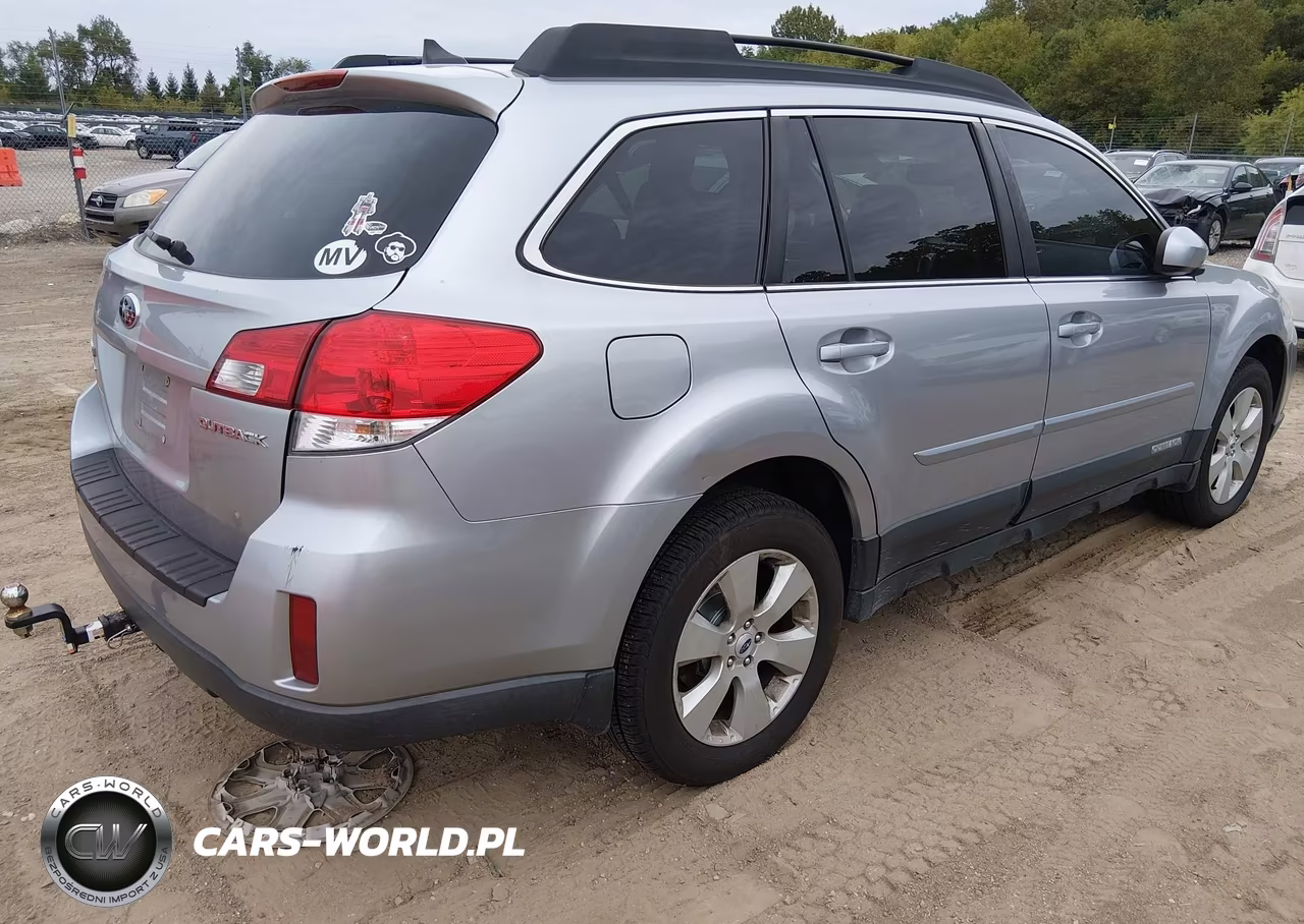 2012 Subaru Outback 2.5I Limited VIN:4S4BRCLC5C3242593 - 4