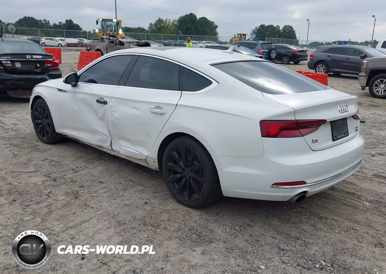 2018 Audi A5 2.0T Premium VIN:WAUANCF50JA052053 - 3