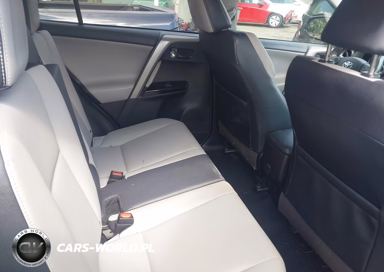 2018 Toyota Rav4 Limited-Platinum VIN:2T3YFREV2JW518294 - 8