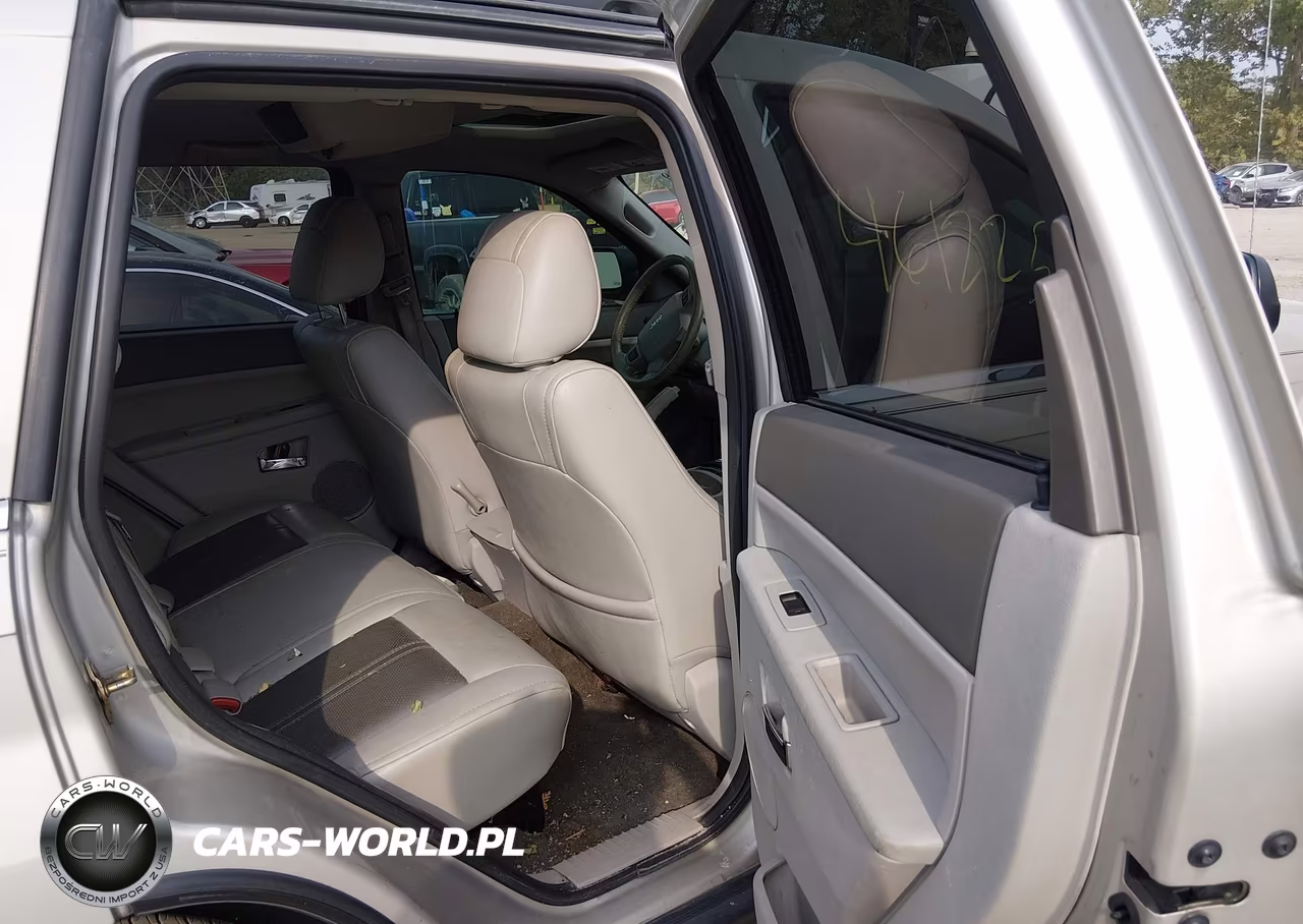 2007 Jeep Grand Cherokee Limited VIN:1J8HR58257C519204 - 8