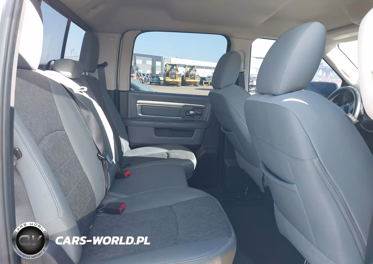 2019 Ram 1500 Classic Big Horn 4X2 6'4 Box VIN:1C6RR6TT3KS509522 - 8