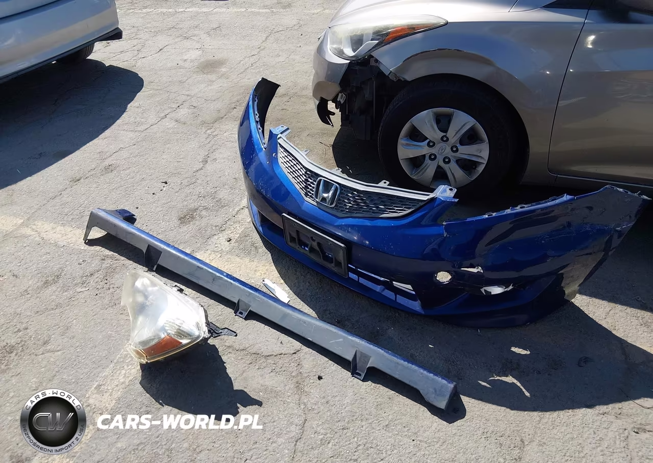 2010 Honda Fit Sport VIN:JHMGE8H45AS012591 - 11