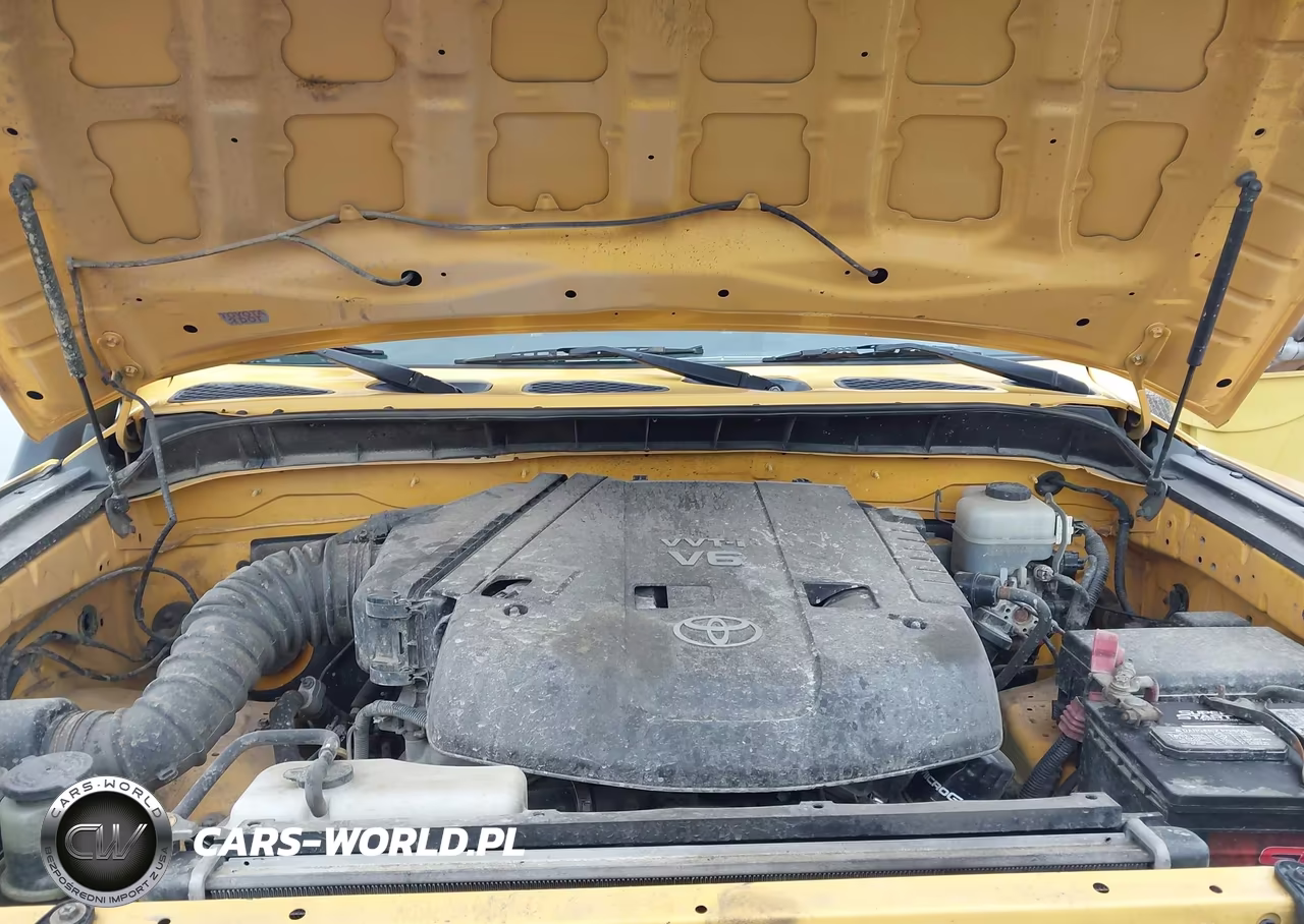 2008 Toyota Fj Cruiser VIN:JTEBU11F88K013015 - 10