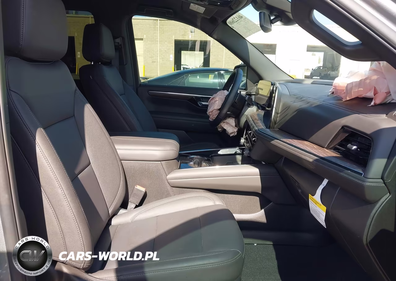 2026 Chevrolet Tahoe 4Wd Lt VIN:1GNS6NKD4TR358925 - 5