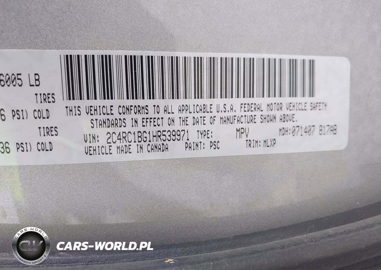 2017 Chrysler Pacifica Touring-L VIN:2C4RC1BG1HR539971 - 9