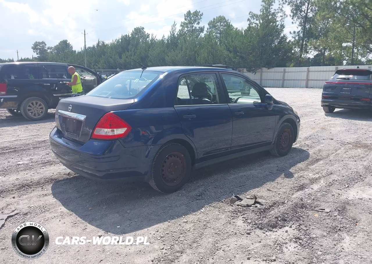 2008 Nissan Versa 1.8S VIN:3N1BC11E08L403199 - 4