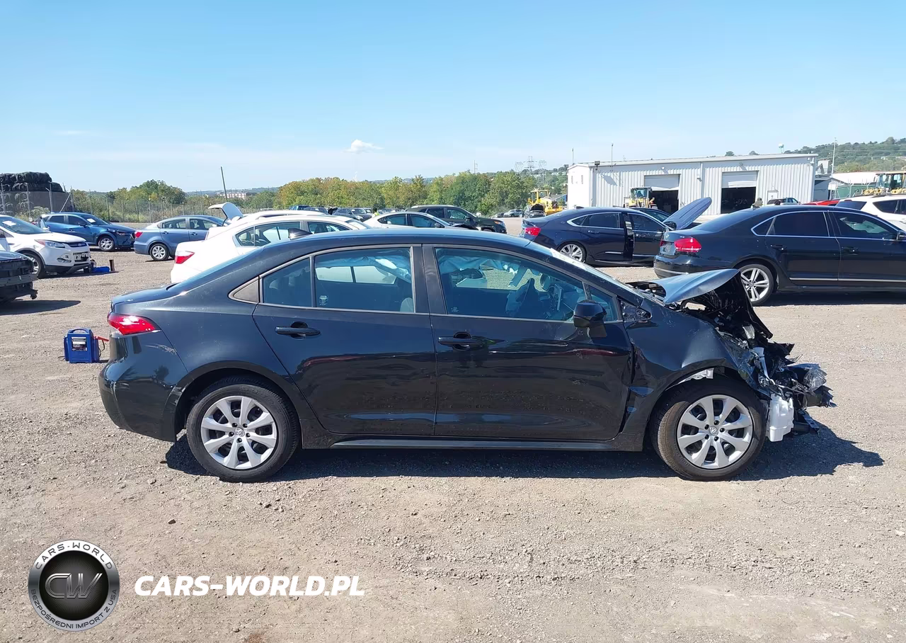 2021 Toyota Corolla Le VIN:5YFEPMAE7MP193813 - 13