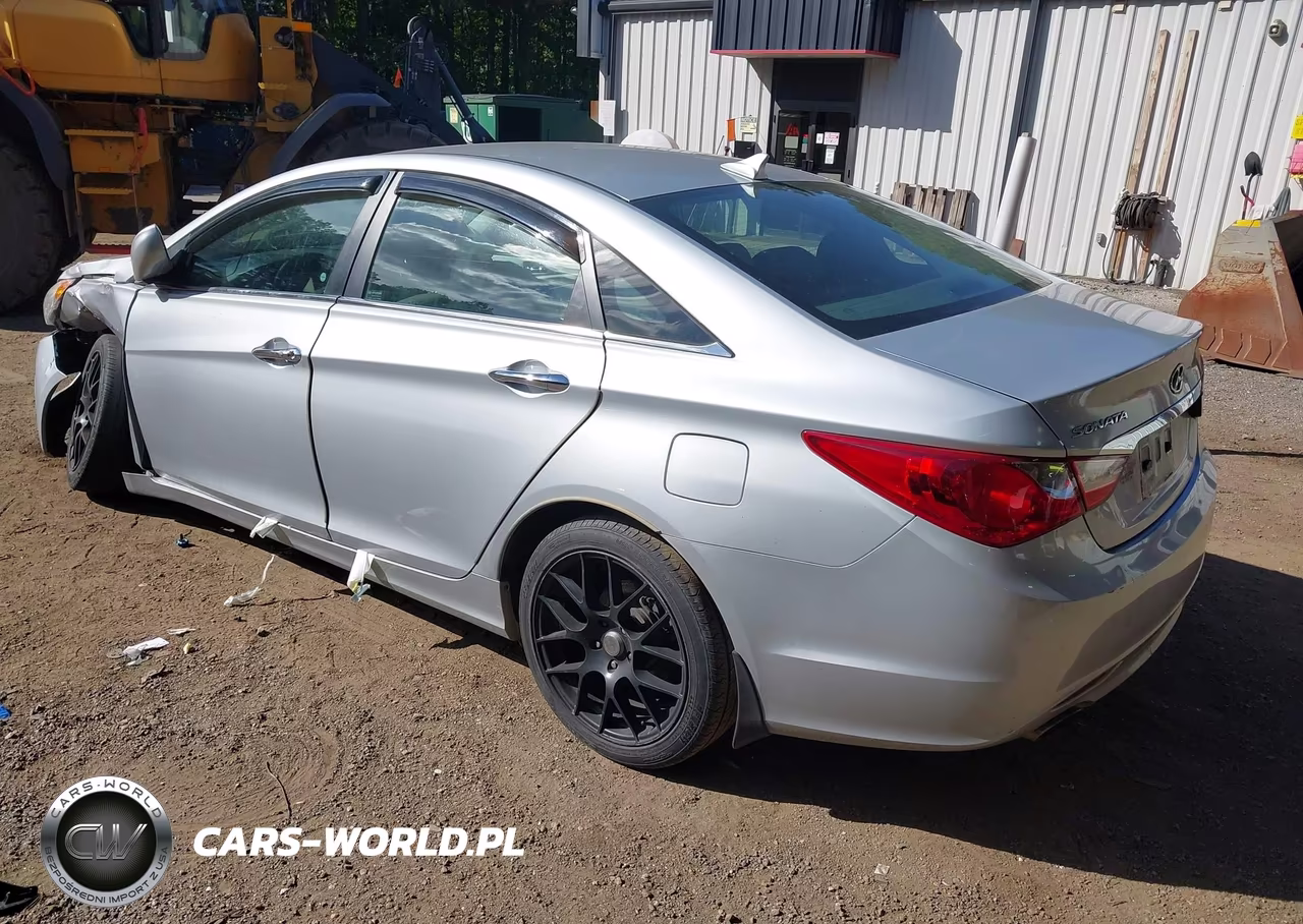 2011 Hyundai Sonata Se VIN:5NPEC4AC9BH017141 - 3