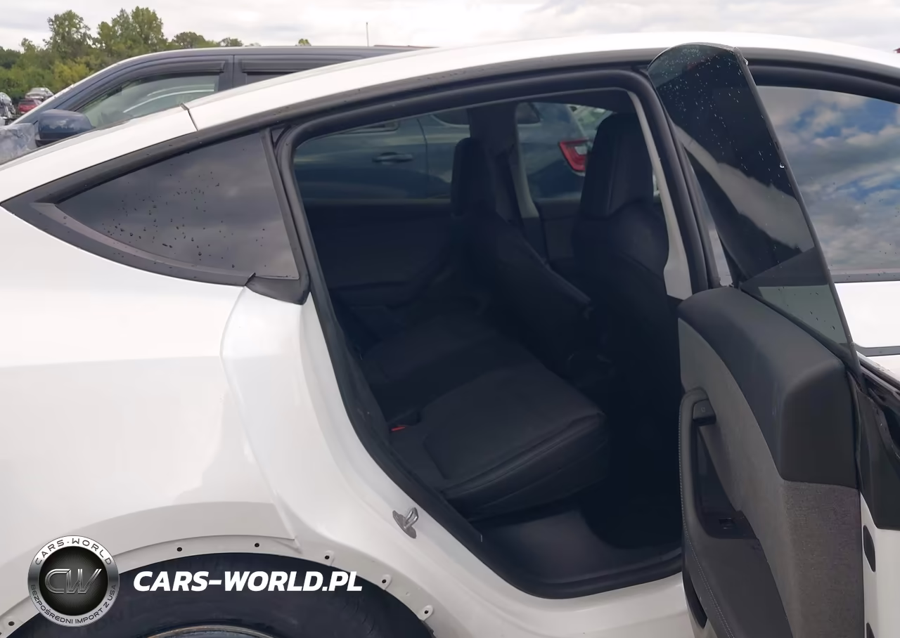 2026 Tesla Model Y Premium Rear-Wheel Drive-Rear-Wheel Drive VIN:7SAYGDED5TA594043 - 8