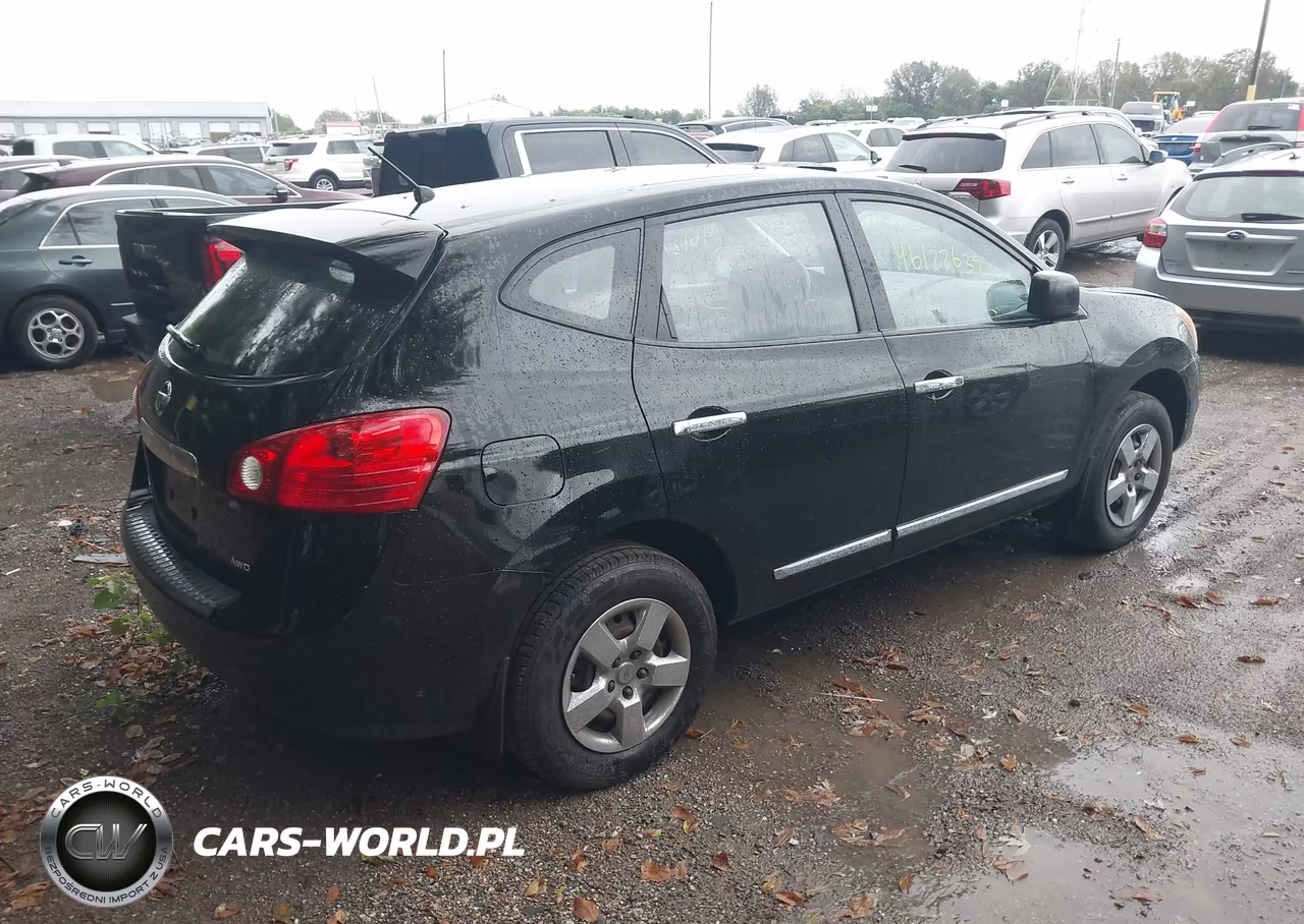 2011 Nissan Rogue S VIN:JN8AS5MV2BW671904 - 4