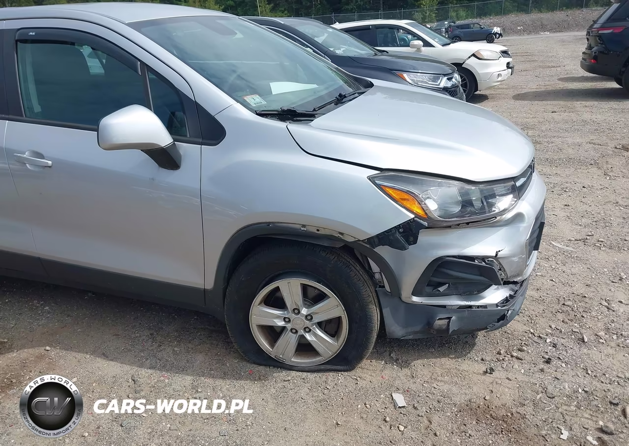 2017 Chevrolet Trax Ls VIN:3GNCJNSB7HL131809 - 12