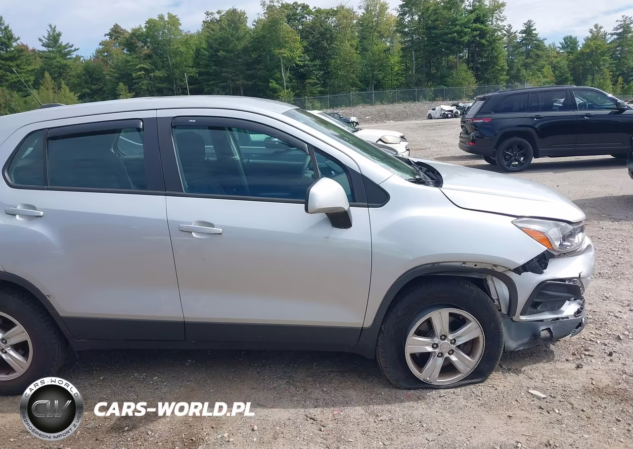 2017 Chevrolet Trax Ls VIN:3GNCJNSB7HL131809 - 13