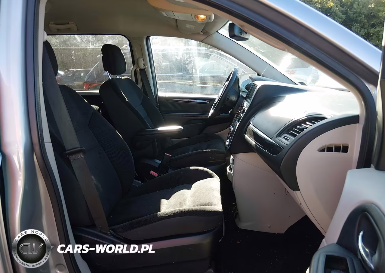 2019 Dodge Grand Caravan Se VIN:2C4RDGBG6KR599476 - 5