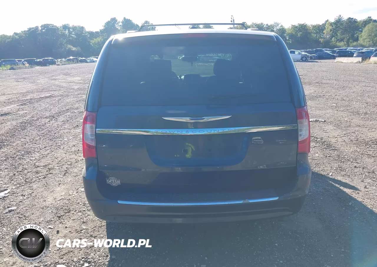 2014 Chrysler Town & Country Touring-L VIN:2C4RC1CG5ER330355 - 16