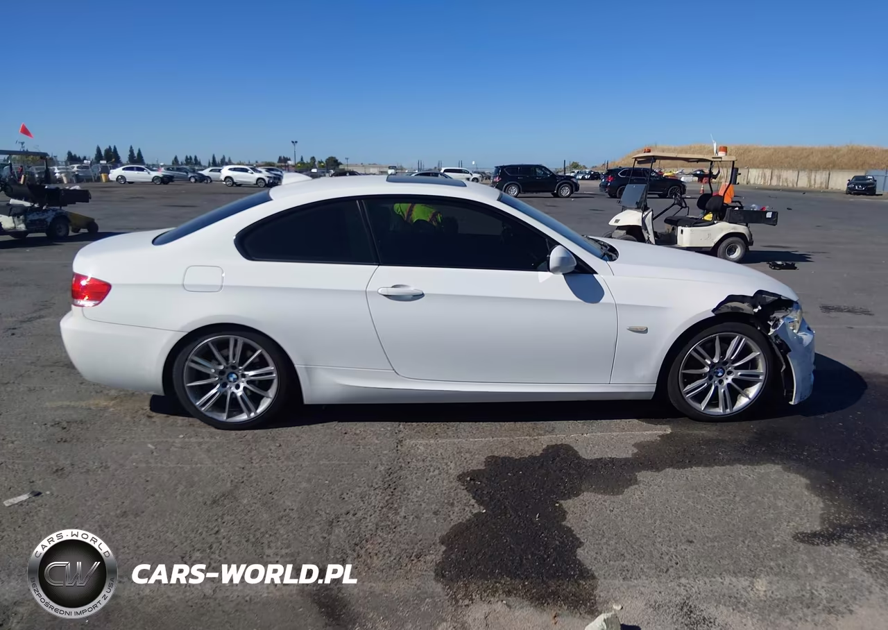 2010 BMW 328I VIN:WBAWB3C52APU90122 - 14