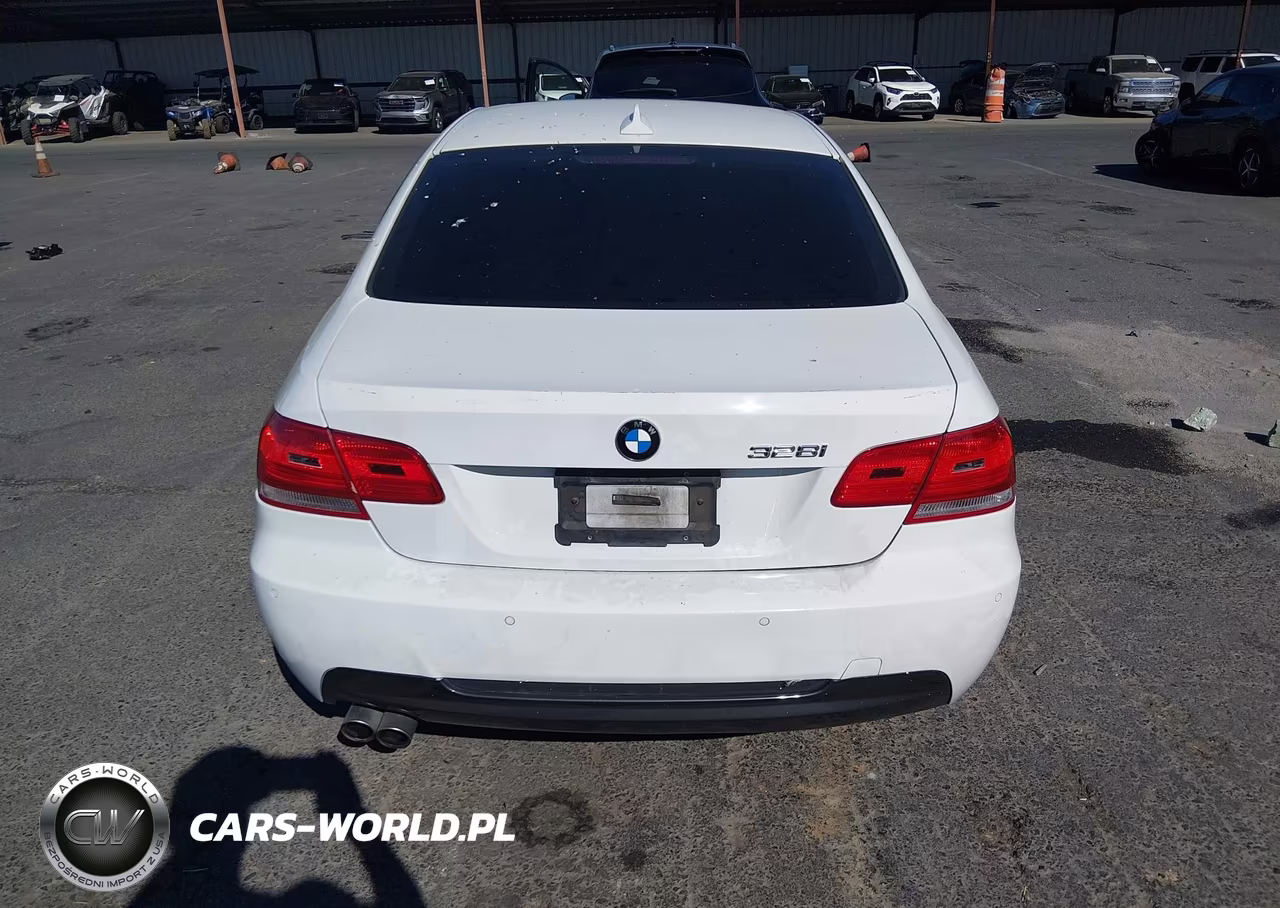 2010 BMW 328I VIN:WBAWB3C52APU90122 - 17