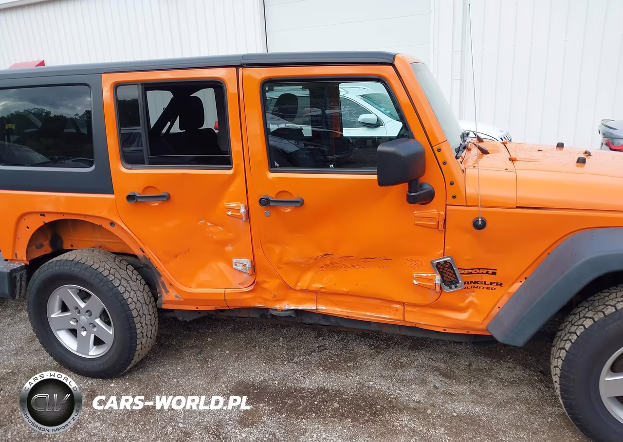 2012 Jeep Wrangler Unlimited Sport VIN:1C4HJWDG0CL208571 - 6