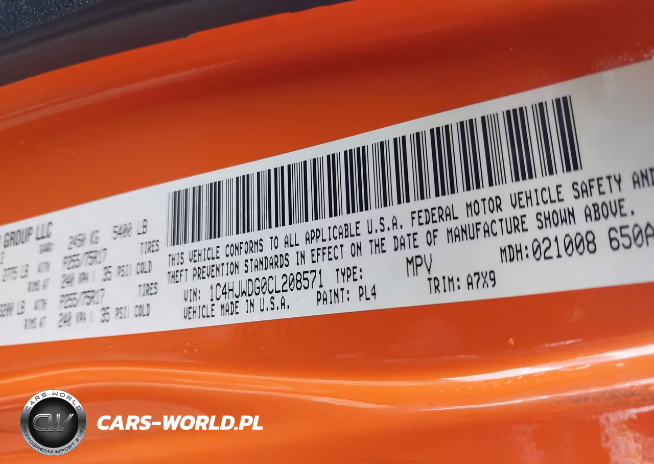 2012 Jeep Wrangler Unlimited Sport VIN:1C4HJWDG0CL208571 - 9