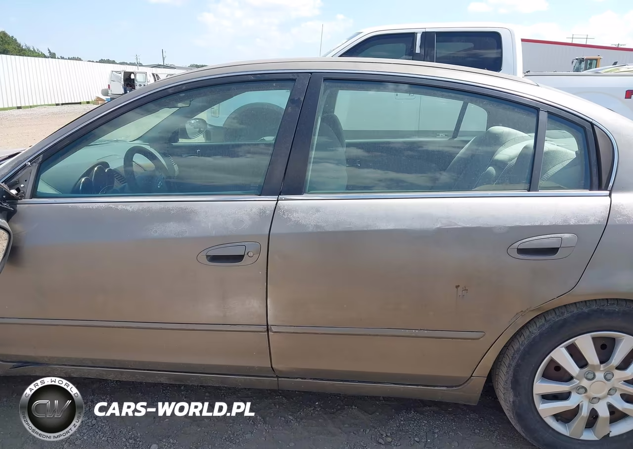 2005 Nissan Altima 2.5 S VIN:1N4AL11DX5C389454 - 14