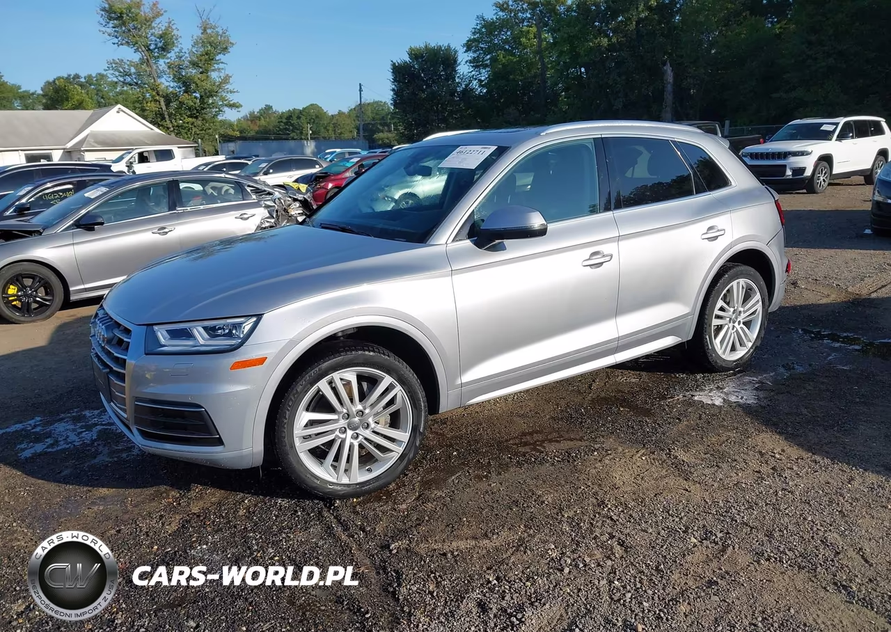 2018 Audi Q5 2.0T Premium-2.0T Tech Premium VIN:WA1BNAFY0J2109605 - 2