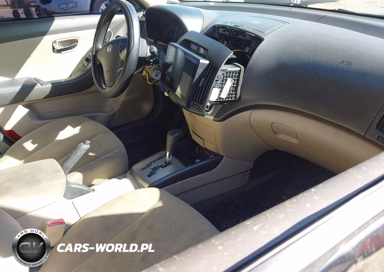2010 Hyundai Elantra Gls VIN:KMHDU4AD2AU149918 - 5