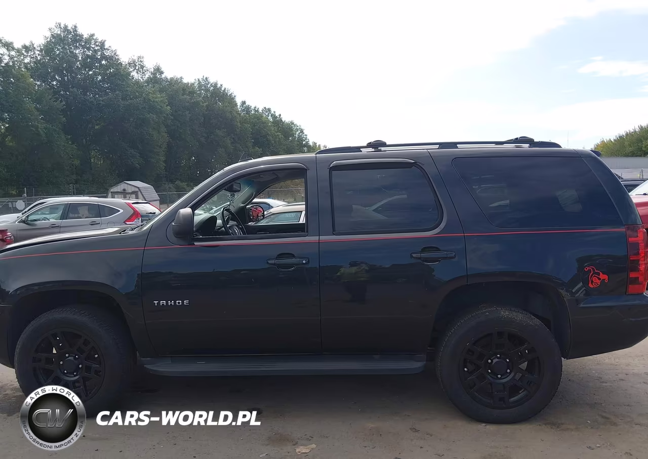 2012 Chevrolet Tahoe Ls VIN:1GNSKAE0XCR274850 - 14