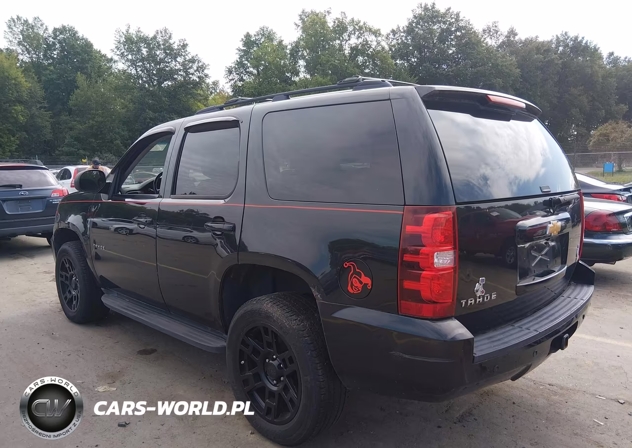 2012 Chevrolet Tahoe Ls VIN:1GNSKAE0XCR274850 - 3
