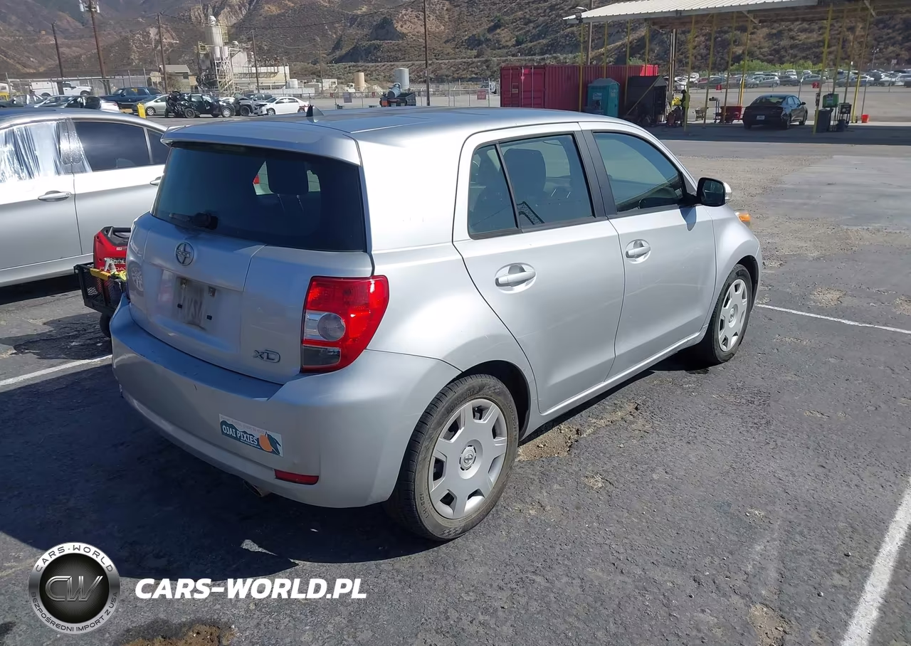 2013 Scion Xd VIN:JTKKUPB40D1032025 - 4