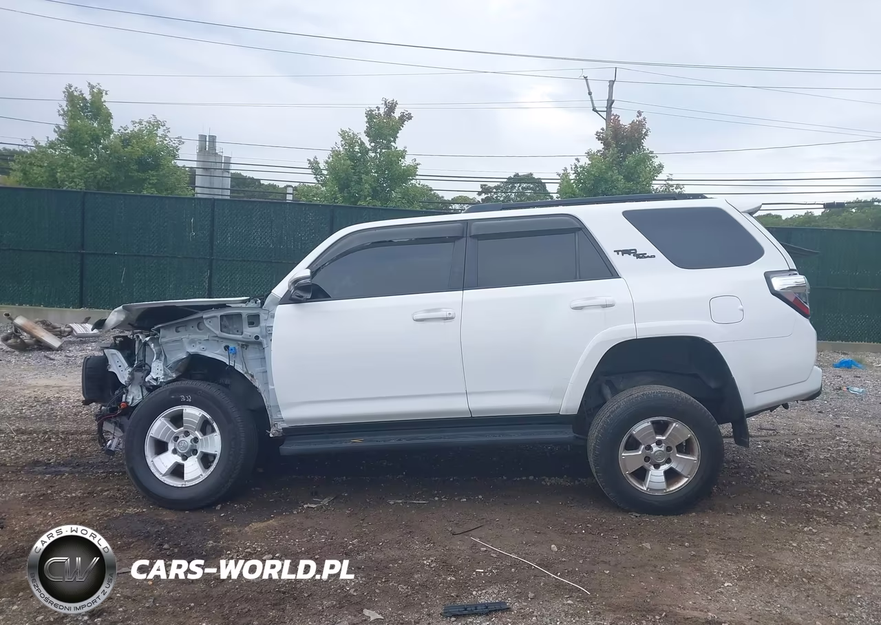 2020 Toyota 4Runner Trd Off Road Premium VIN:JTEBU5JR3L5829994 - 15