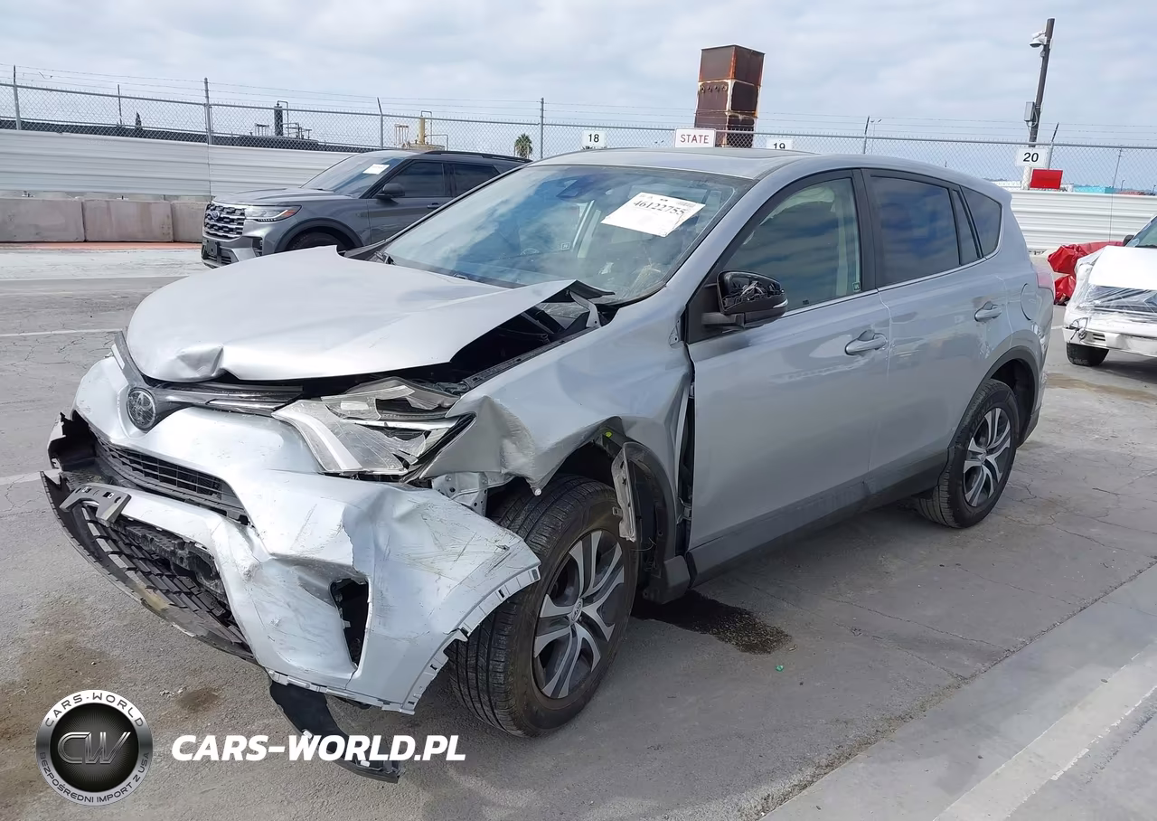 2018 Toyota Rav4 Xle VIN:JTMWFREV7JJ164679 - 2