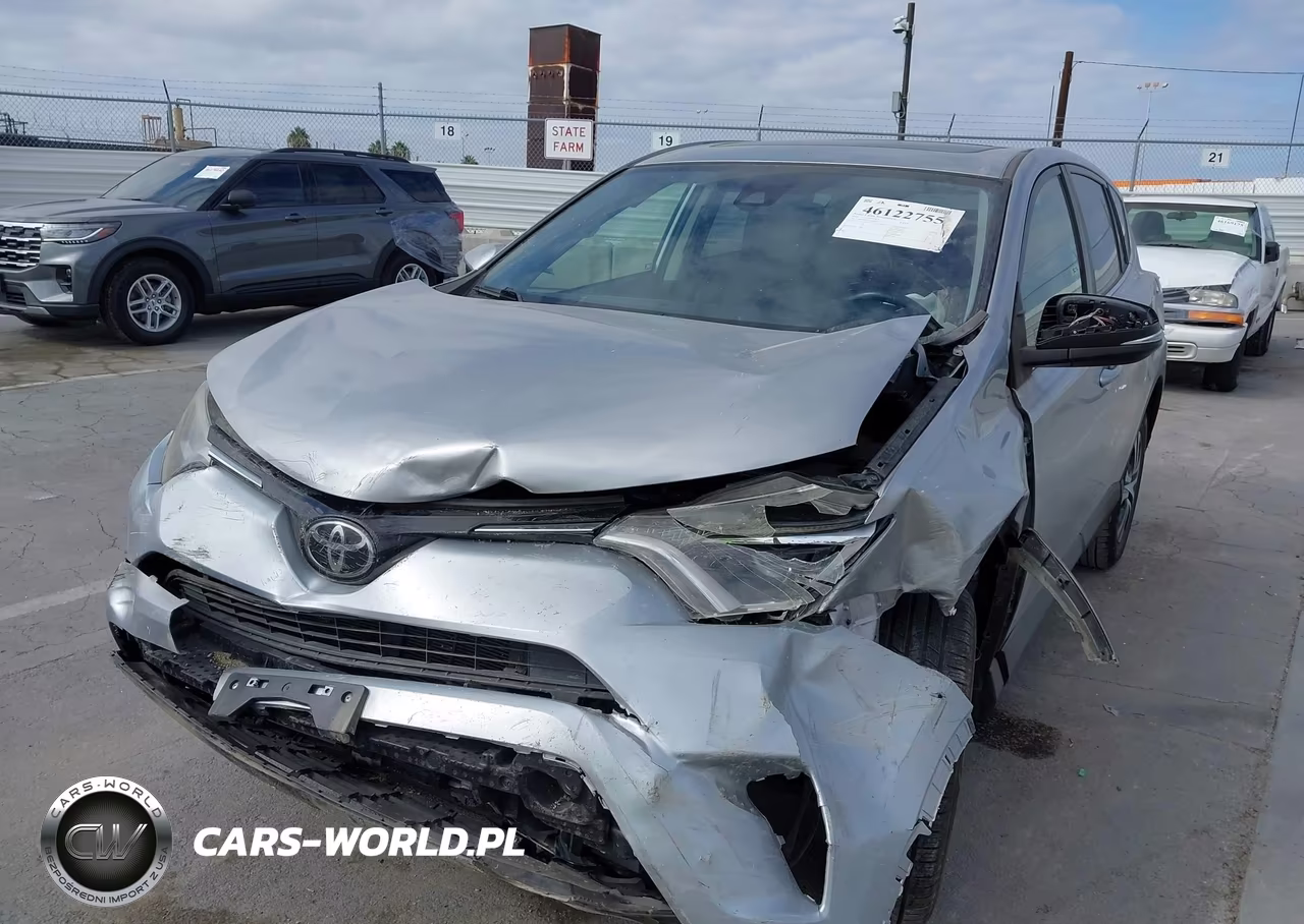 2018 Toyota Rav4 Xle VIN:JTMWFREV7JJ164679 - 6