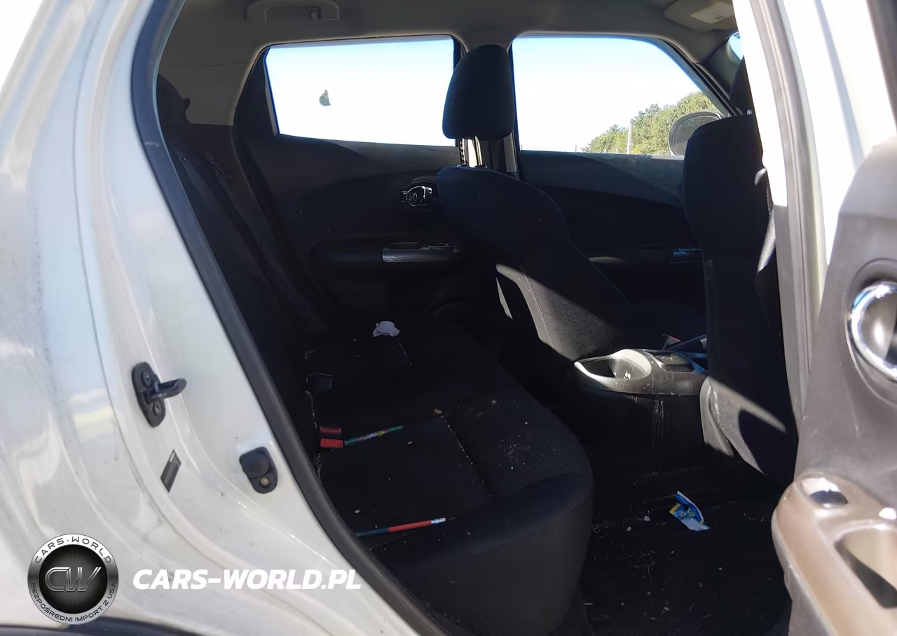 2011 Nissan Juke S VIN:JN8AF5MV1BT028627 - 8